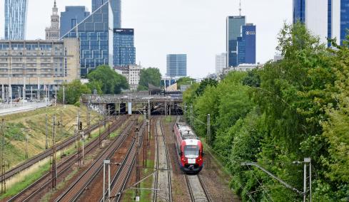Organizacja ruchu pociągów na linii WKD od dnia 31.08.2024 do dnia 30.09.2024: wznowienie ruchu po drugim torze w rejonie Warszawy Zachodniej
