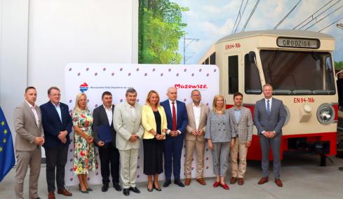 Umowa na rewitalizację nawierzchni drogi kolejowej WKD pomiędzy Podkową Leśną i Warszawą podpisana! 