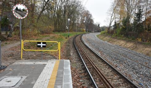 Do odwołania ruch pasażerski na przystanku Grodzisk Mazowiecki Okrężna przeniesiony zostaje na nowy peron nr 1 