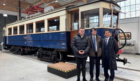 Przedstawiciele kolei japońskich z wizytą w WuKaDce