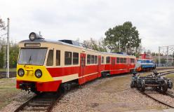 30._pociąg_en94-17_w_trakcie_prac_renowacyjnych