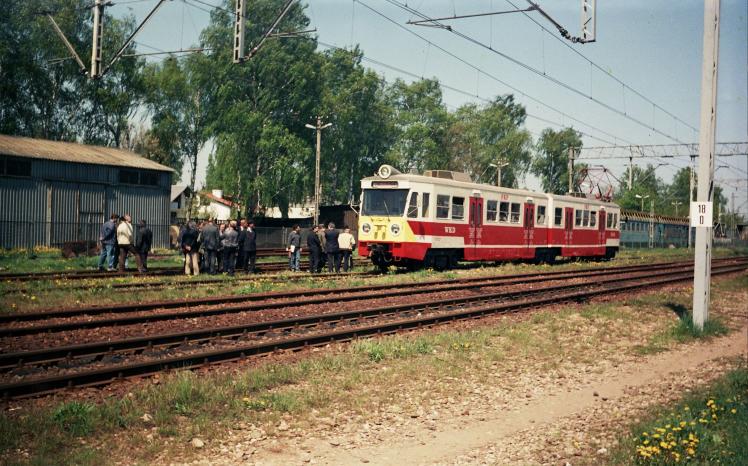 39