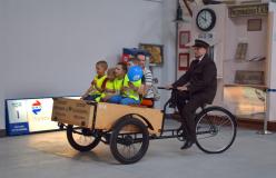 57.noc_muzeów_riksiarz_z_dziećmi