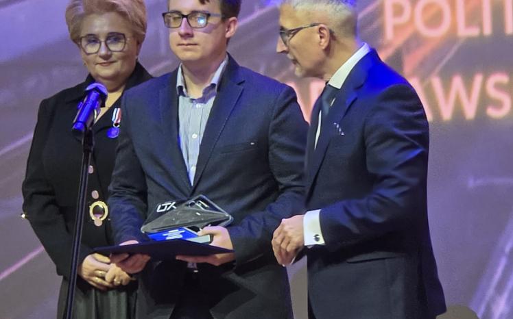 photo-2025-11-20-19-38-28